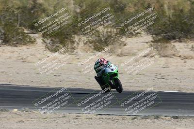 media/Dec-07-2025-CVMA (Sun) [[3e7d2de5dc]]/Race 8-Middleweight Shootout/